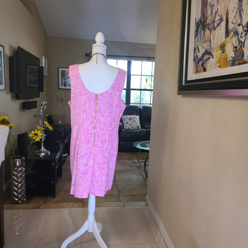 Lilly Pulitzer Pink Patterned Mini Dress with Hot Pink Trim - Picture 6 of 7